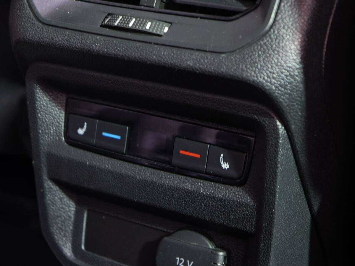 Купить Volkswagen Tiguan с пробегом. Фото: #12