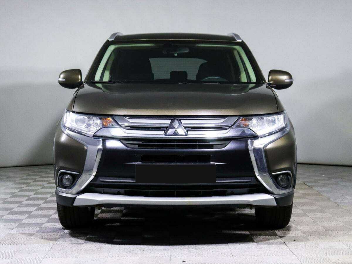 Купить Mitsubishi Outlander с пробегом. Фото: #1