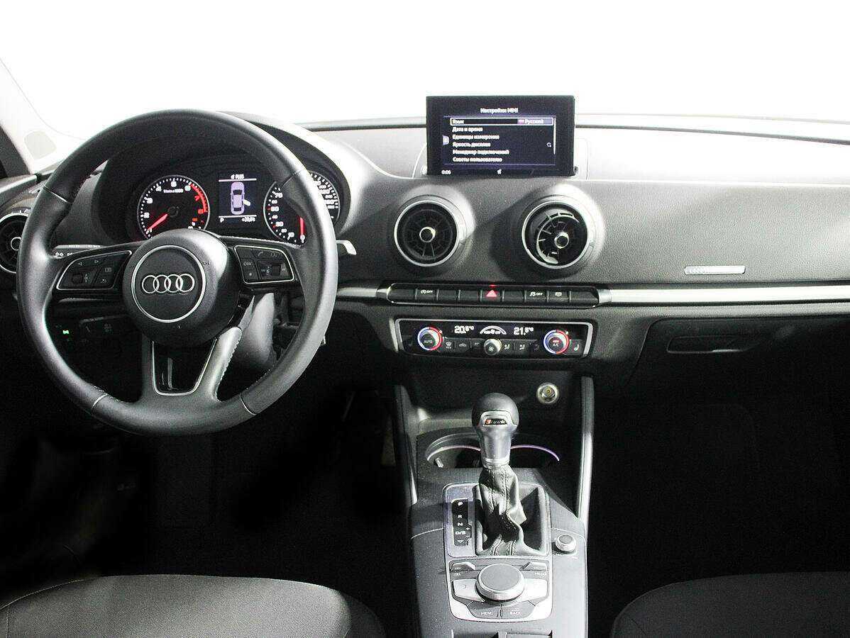 Купить Audi A3 с пробегом. Фото: #10