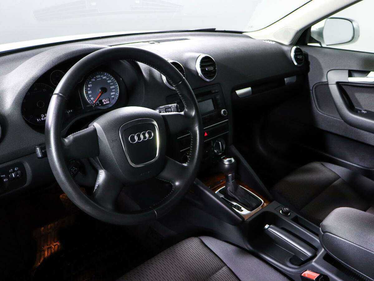 Купить Audi A3 с пробегом. Фото: #10
