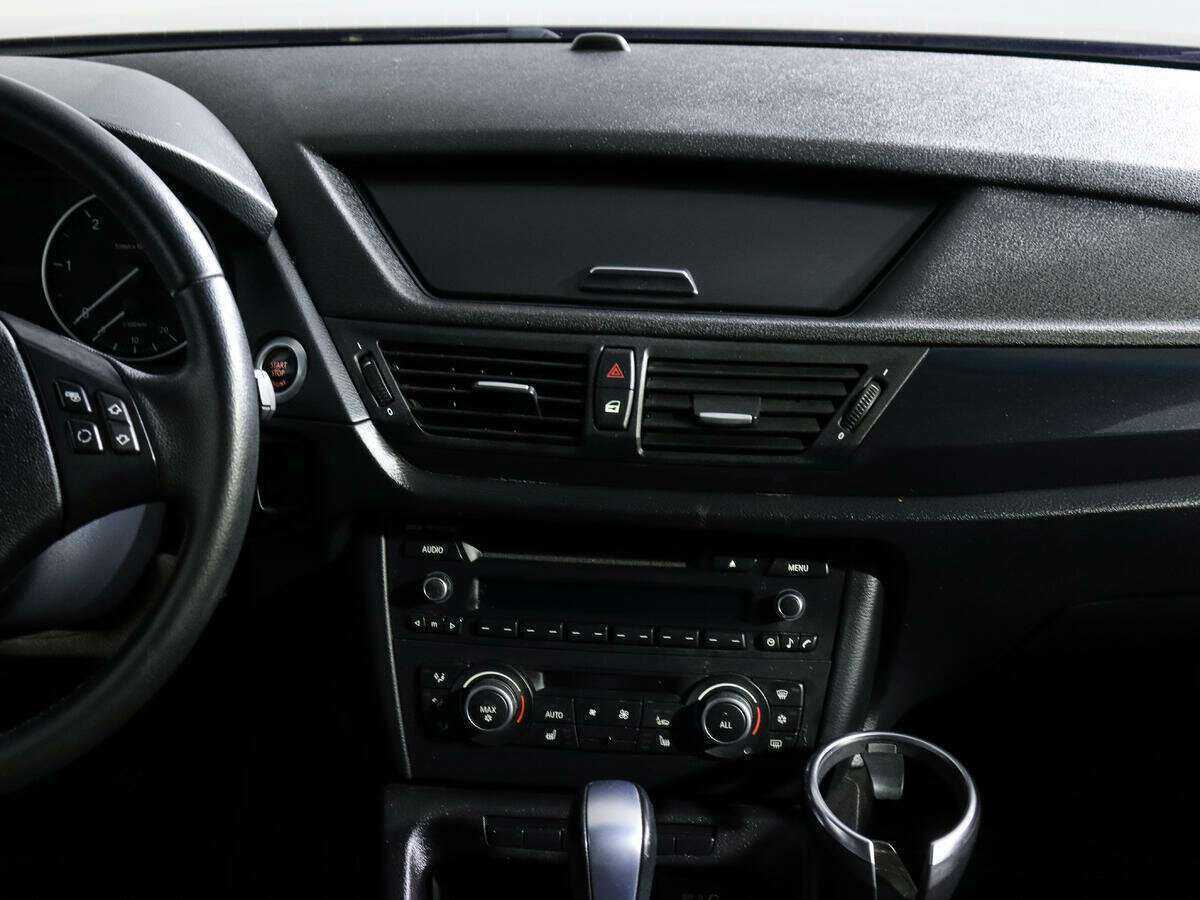 Купить BMW X1 с пробегом. Фото: #12