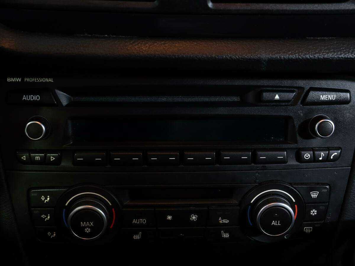 Купить BMW X1 с пробегом. Фото: #20