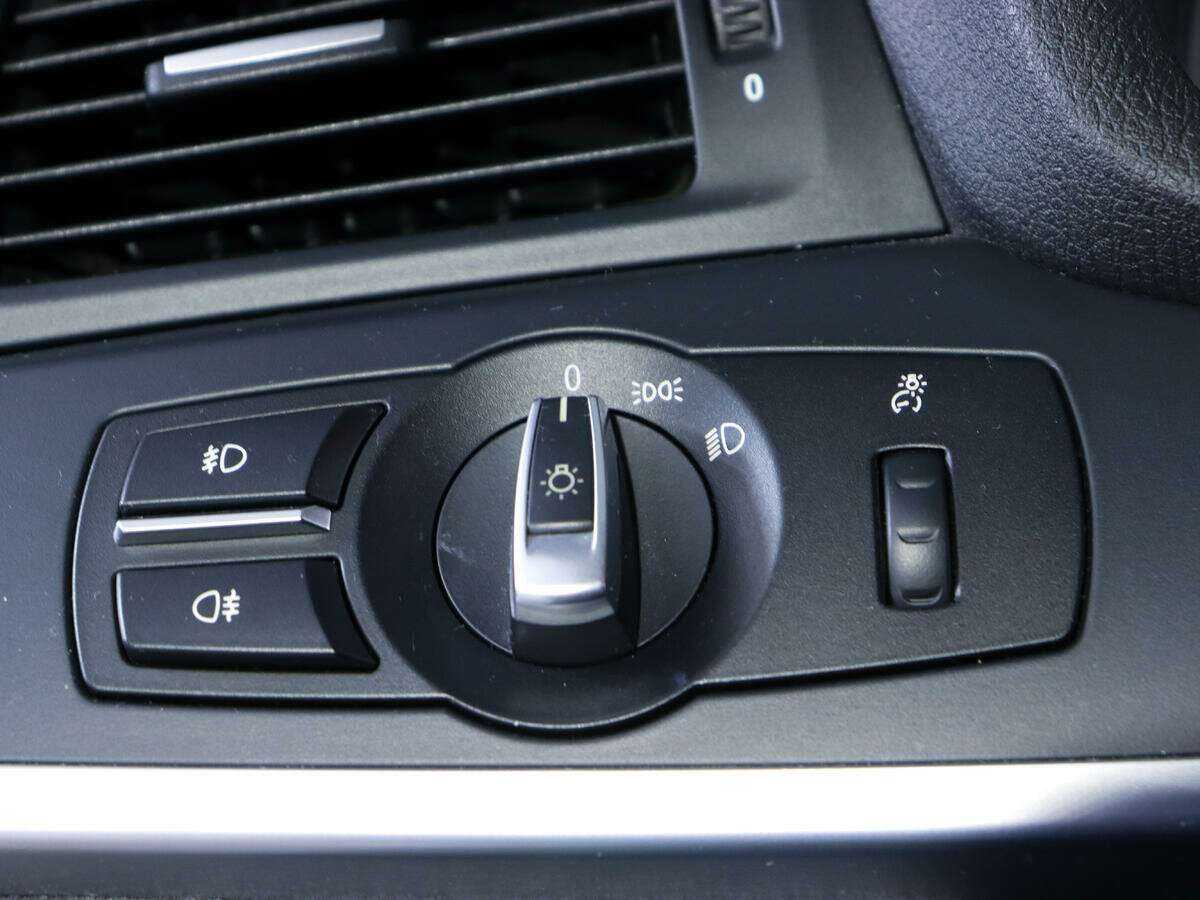 Купить BMW X3 с пробегом. Фото: #14