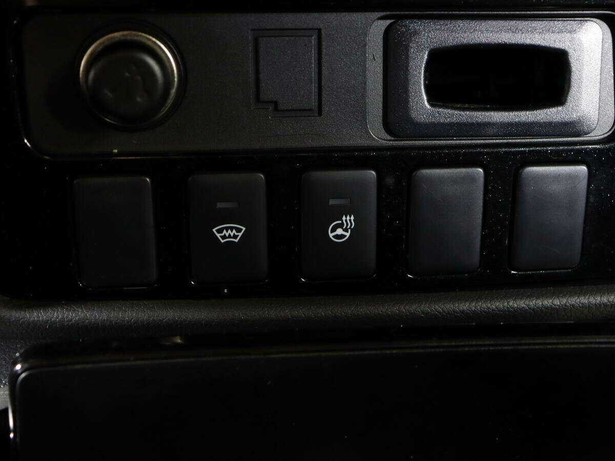 Купить Mitsubishi Outlander с пробегом. Фото: #19