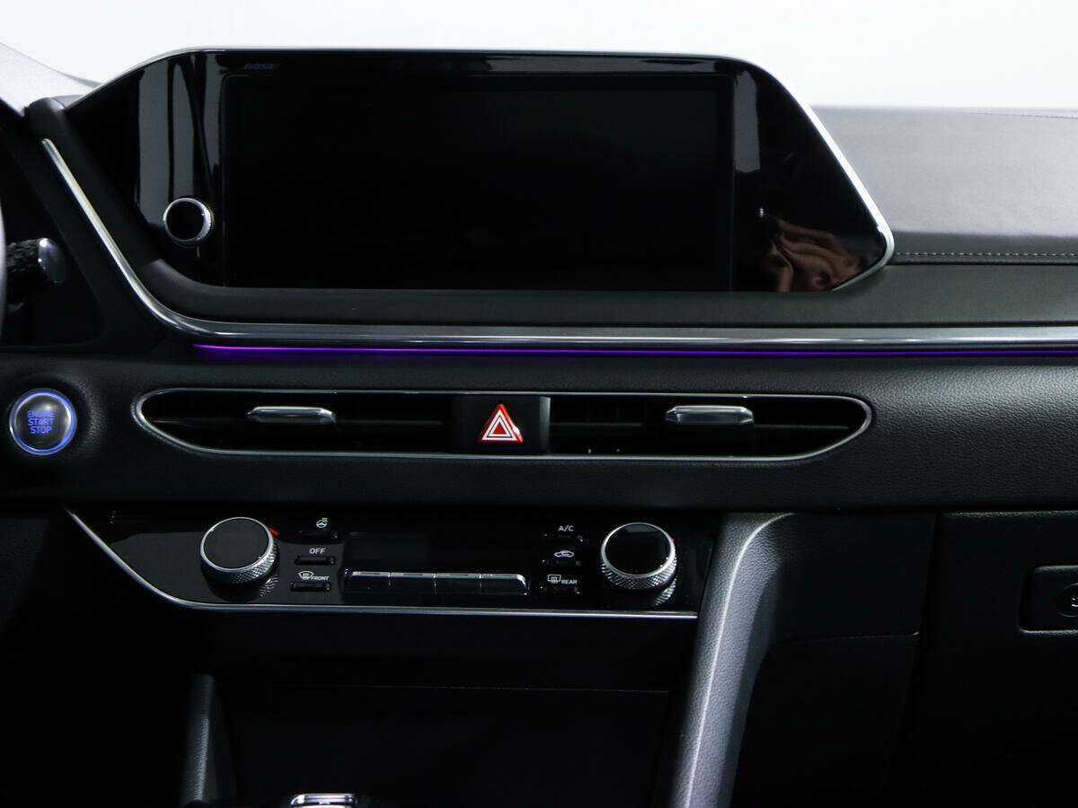 Купить Hyundai Sonata с пробегом. Фото: #12
