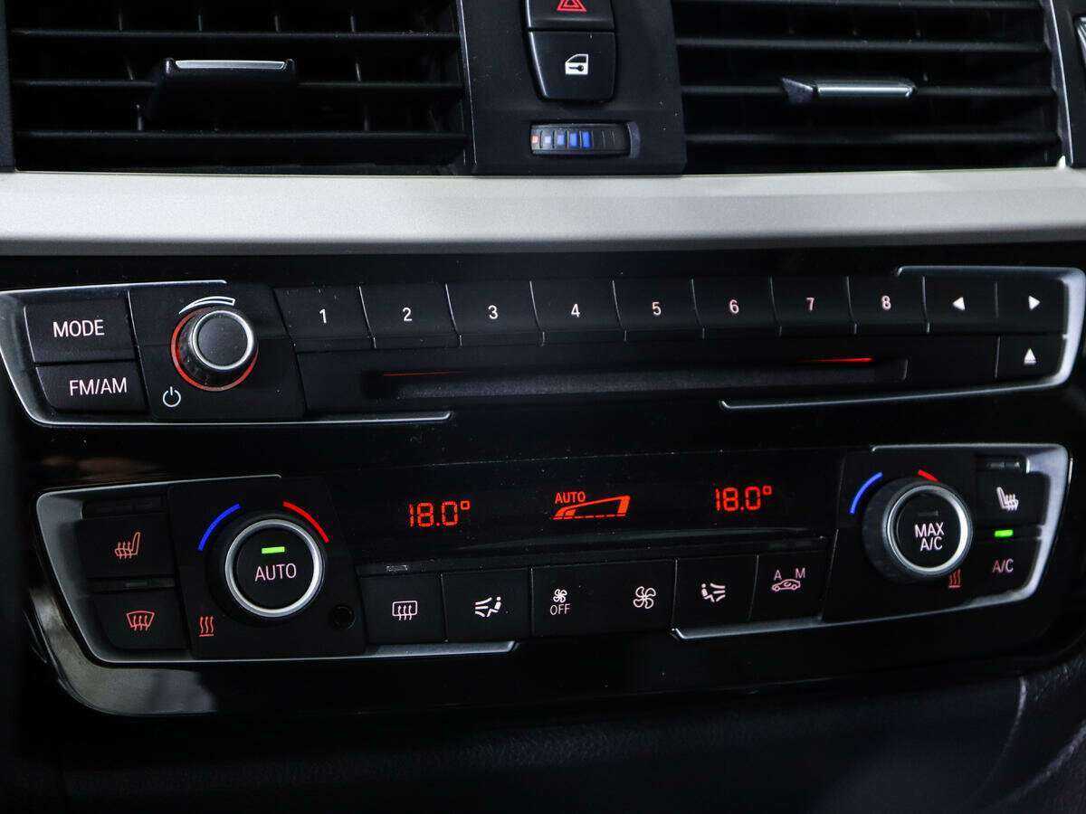 Купить BMW 3 серии с пробегом. Фото: #12