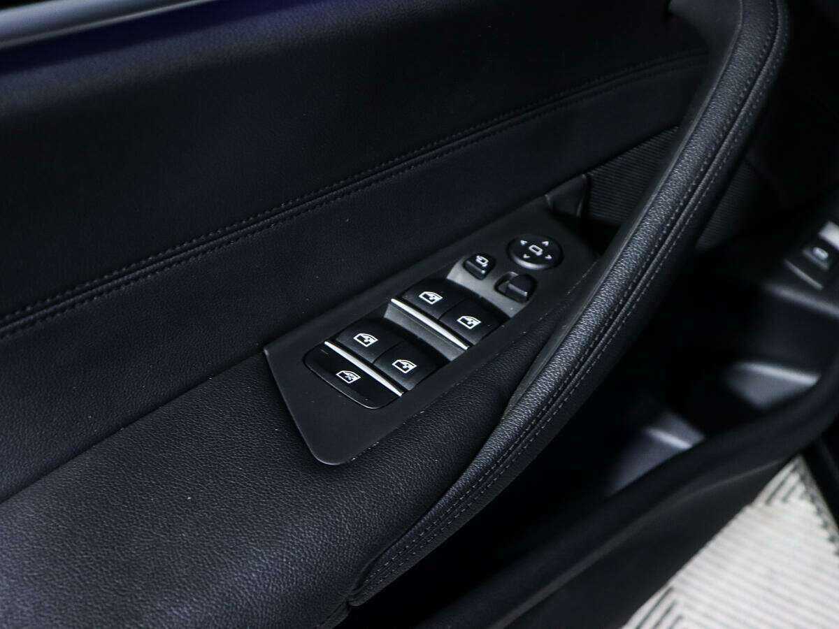 Купить BMW 5 серии с пробегом. Фото: #16