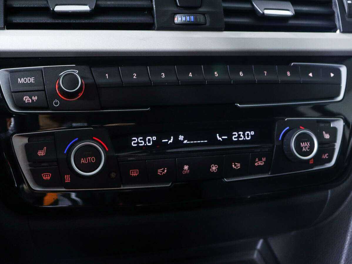 Купить BMW 3 серии с пробегом. Фото: #16