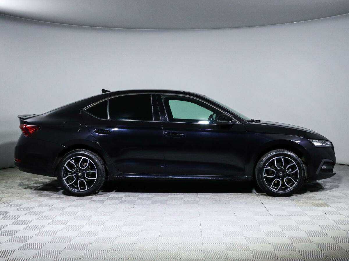 Купить Skoda Octavia с пробегом. Фото: #3
