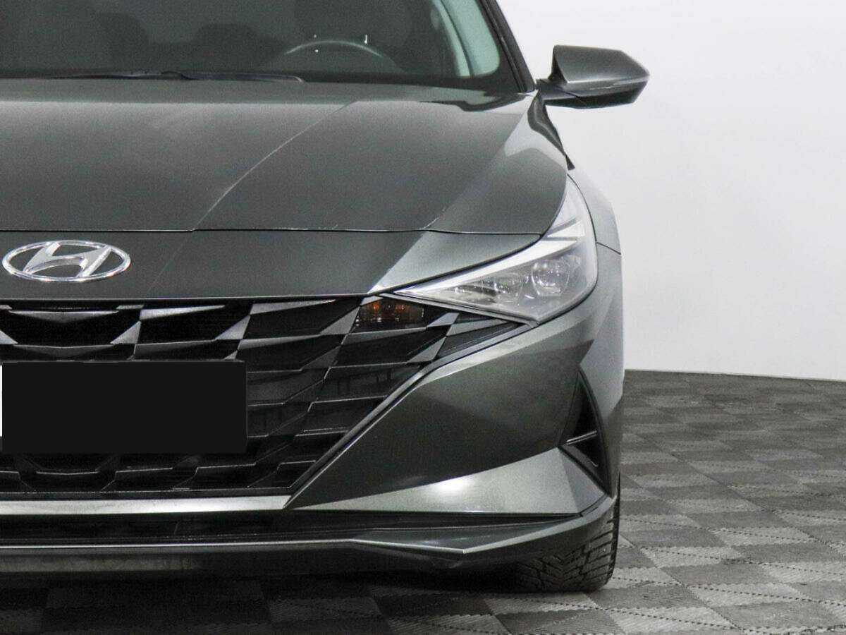 Купить Hyundai Elantra с пробегом. Фото: #7