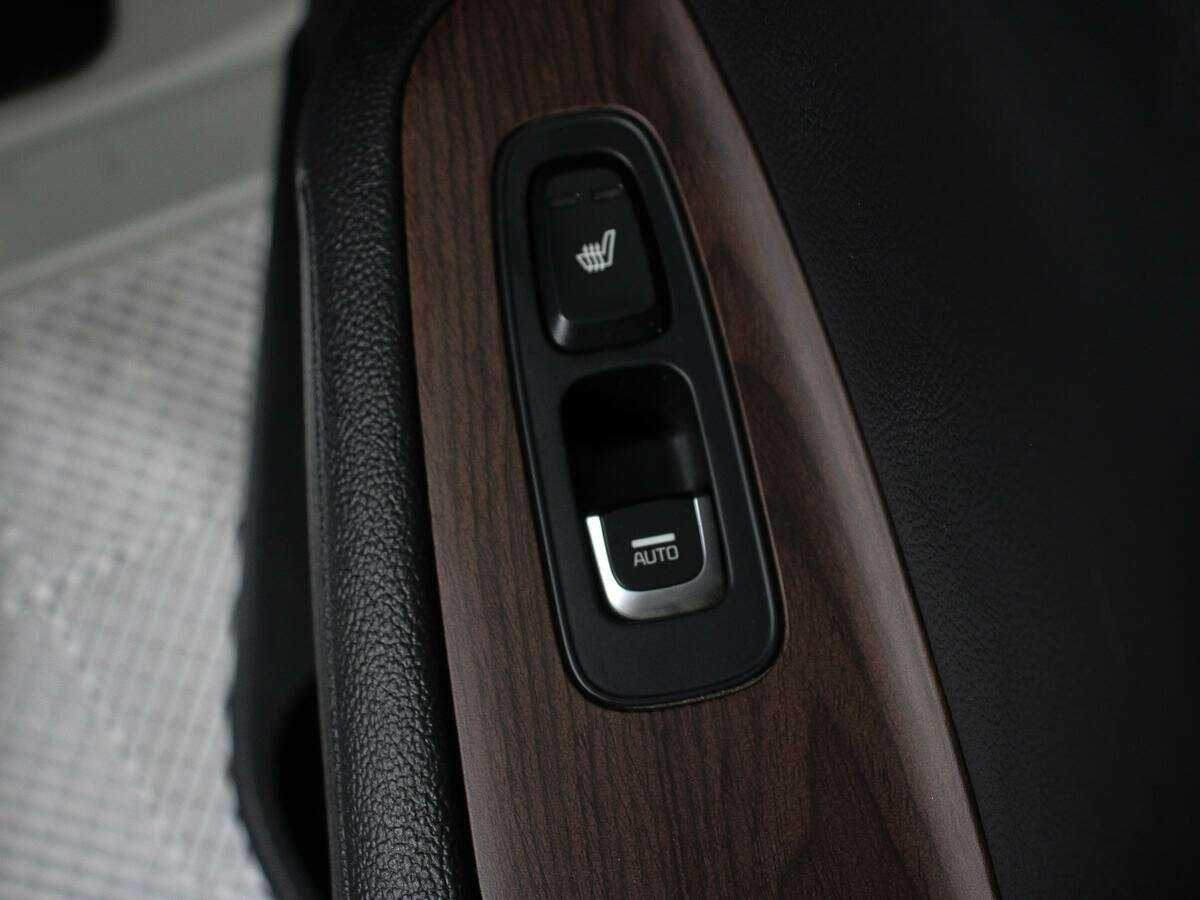 Купить Kia Optima с пробегом. Фото: #14