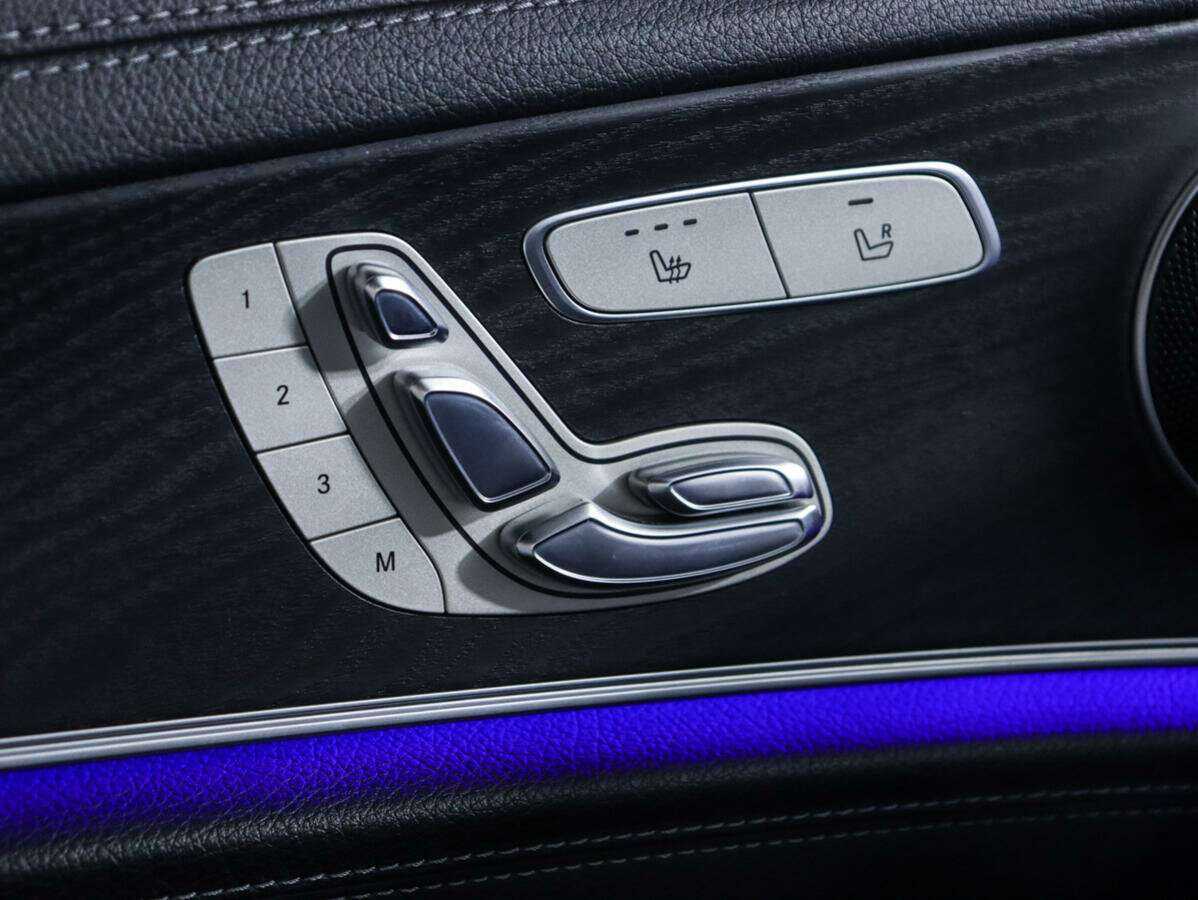 Купить Mercedes-Benz E-Класс с пробегом. Фото: #20