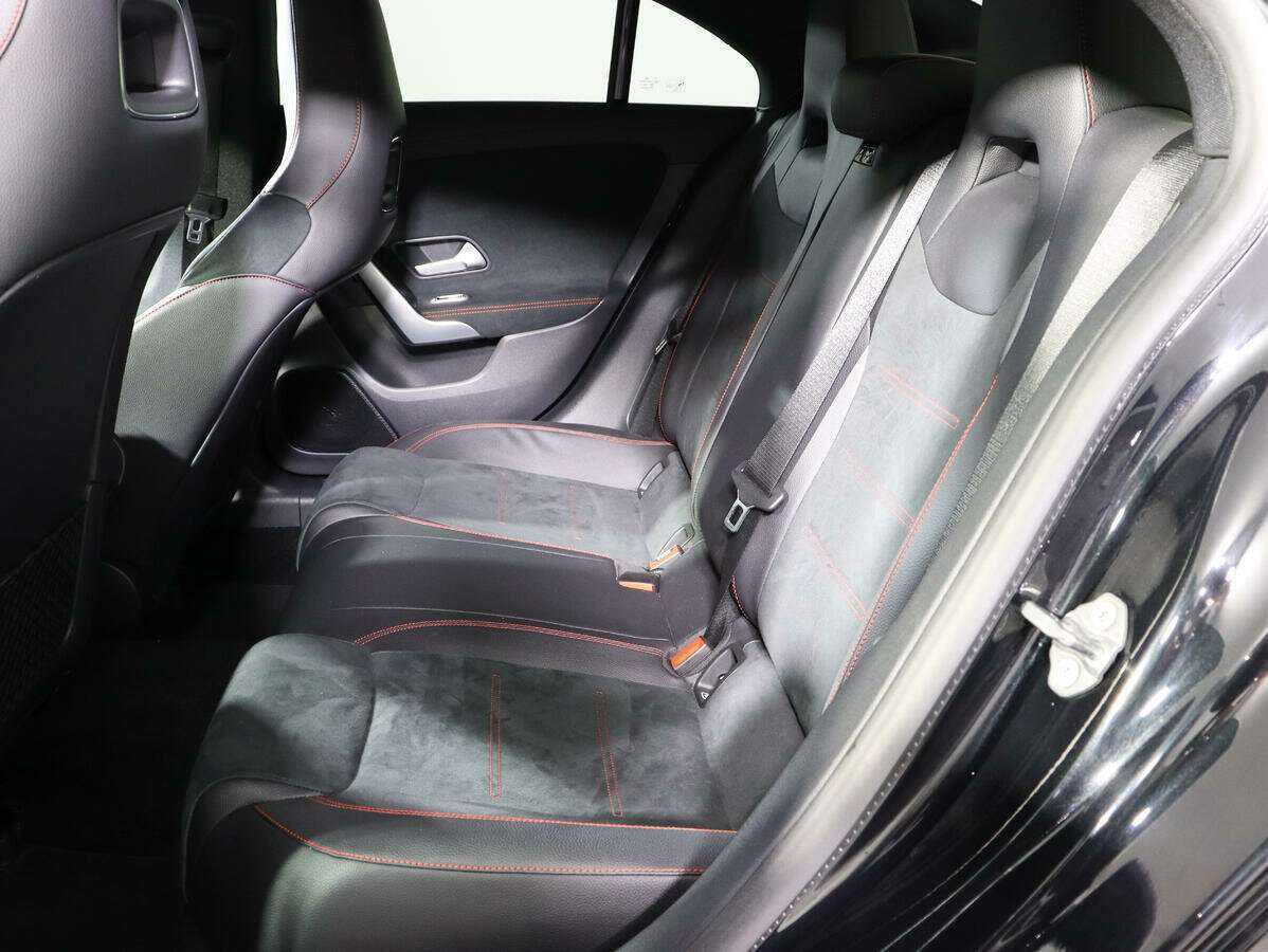 Купить Mercedes-Benz CLA с пробегом. Фото: #9