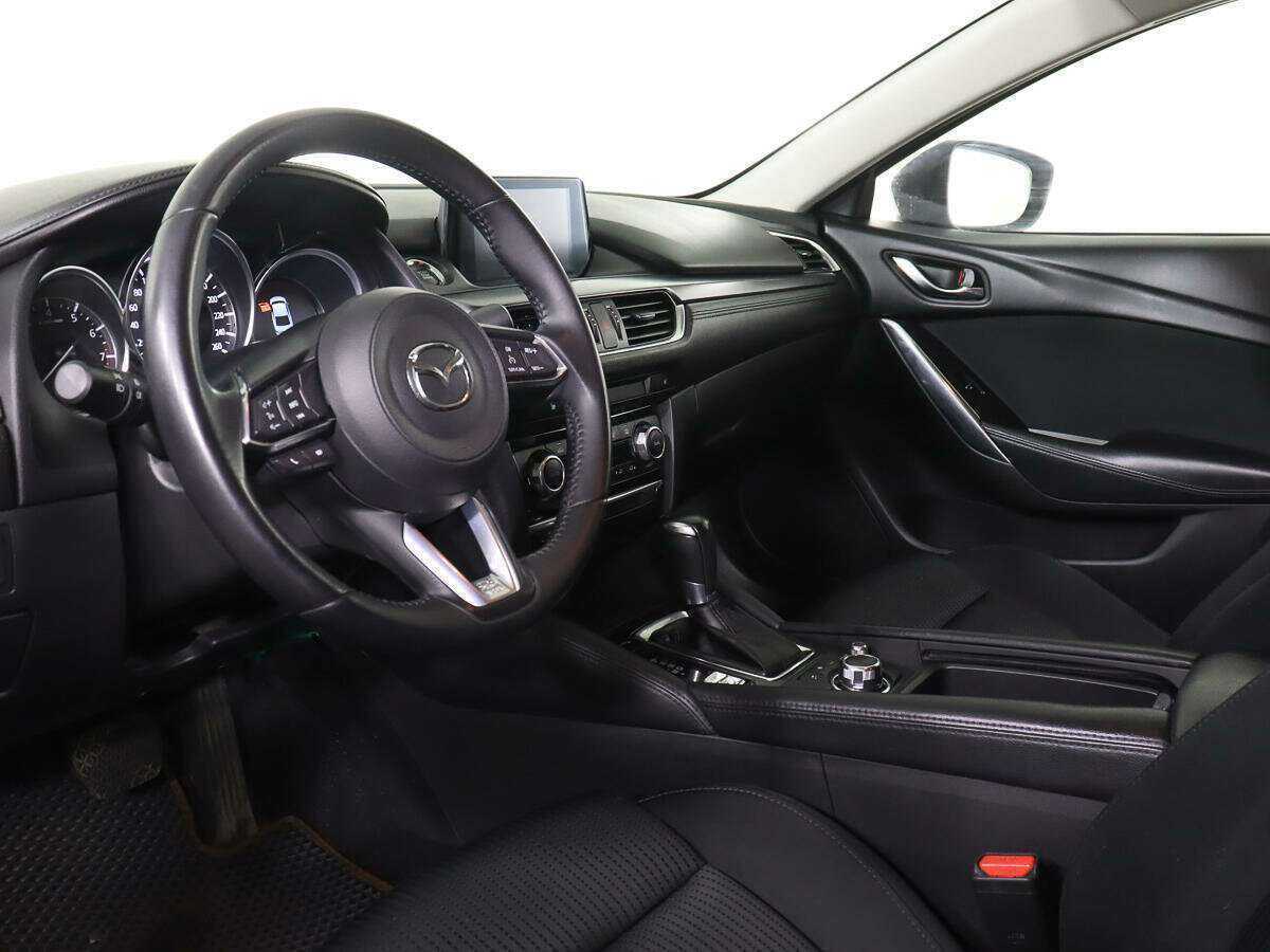 Купить Mazda 6 с пробегом. Фото: #12