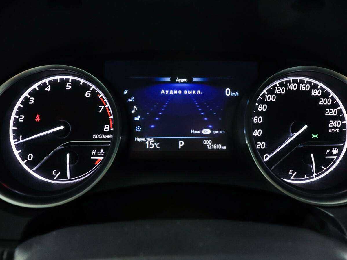 Купить Toyota Camry с пробегом. Фото: #7