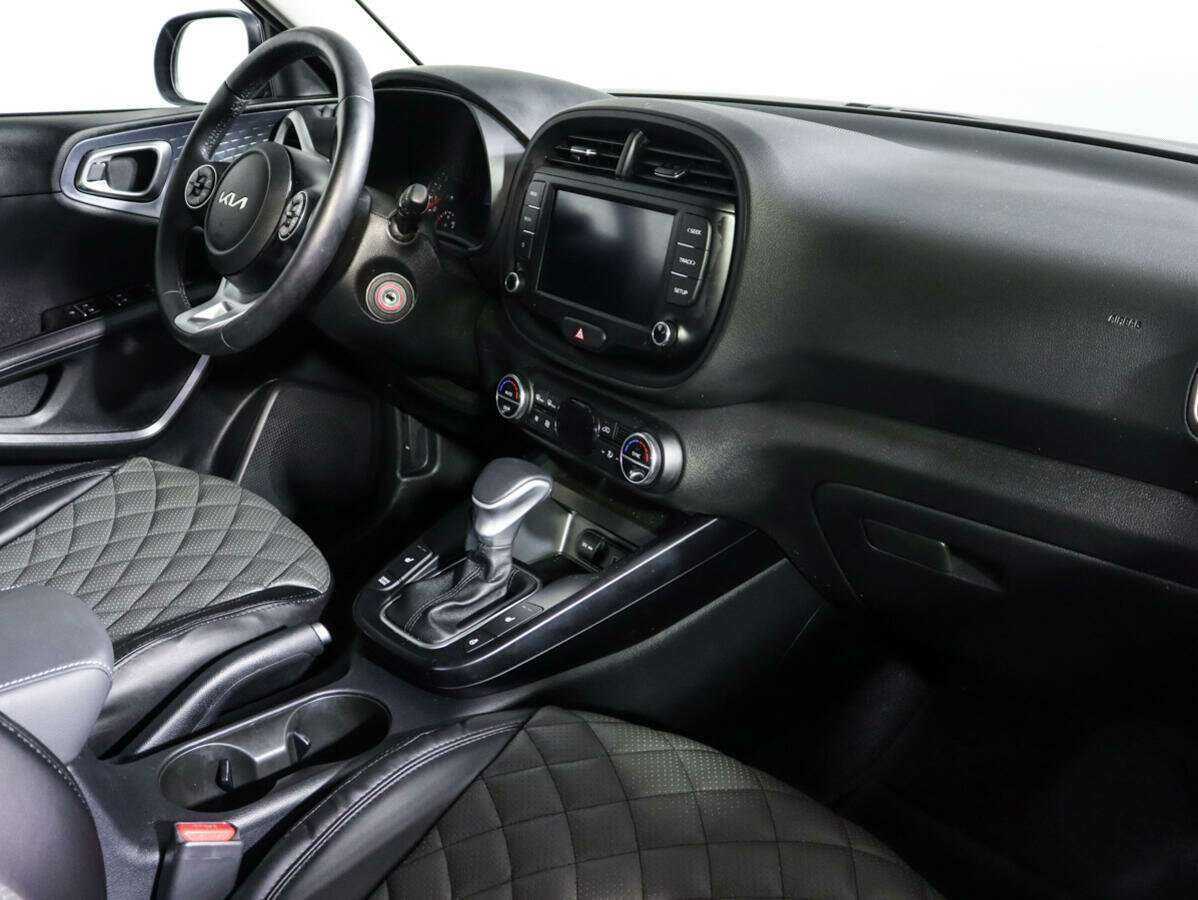Купить Kia Soul с пробегом. Фото: #8
