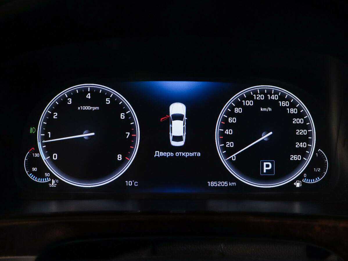 Купить Hyundai Equus с пробегом. Фото: #8