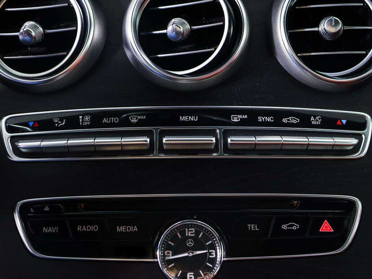 Купить Mercedes-Benz C-Класс с пробегом. Фото: #15