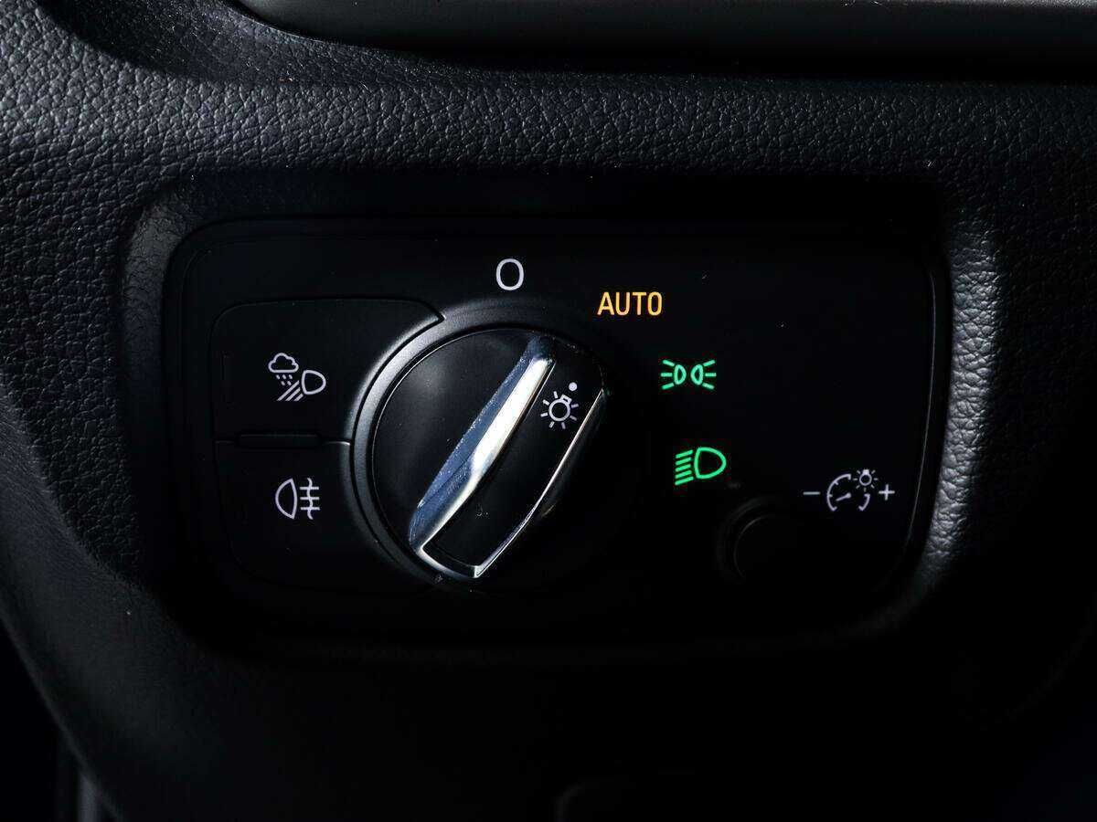 Купить Audi A3 с пробегом. Фото: #17