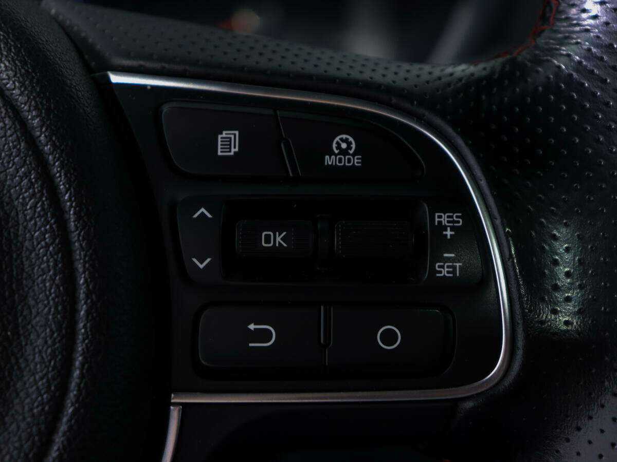 Купить Kia Optima с пробегом. Фото: #12