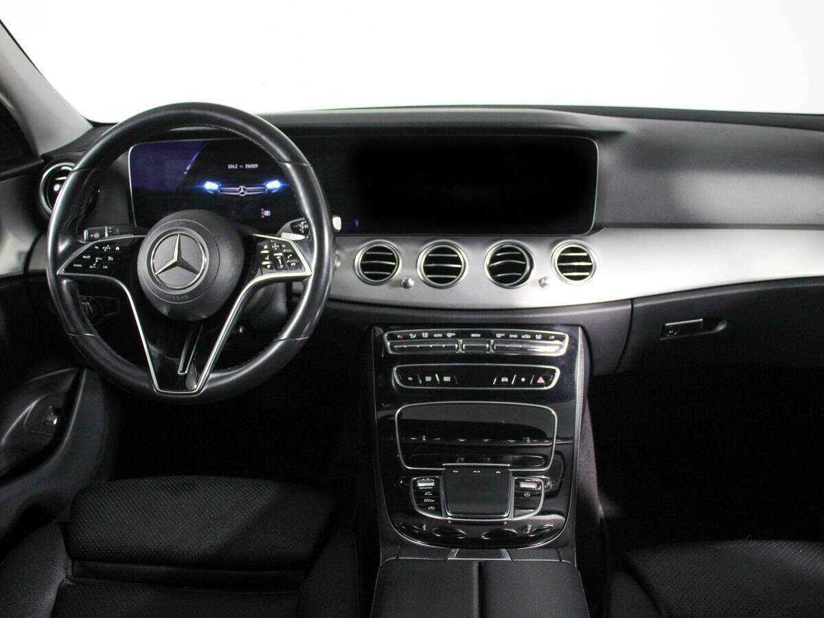 Купить Mercedes-Benz E-Класс с пробегом. Фото: #9