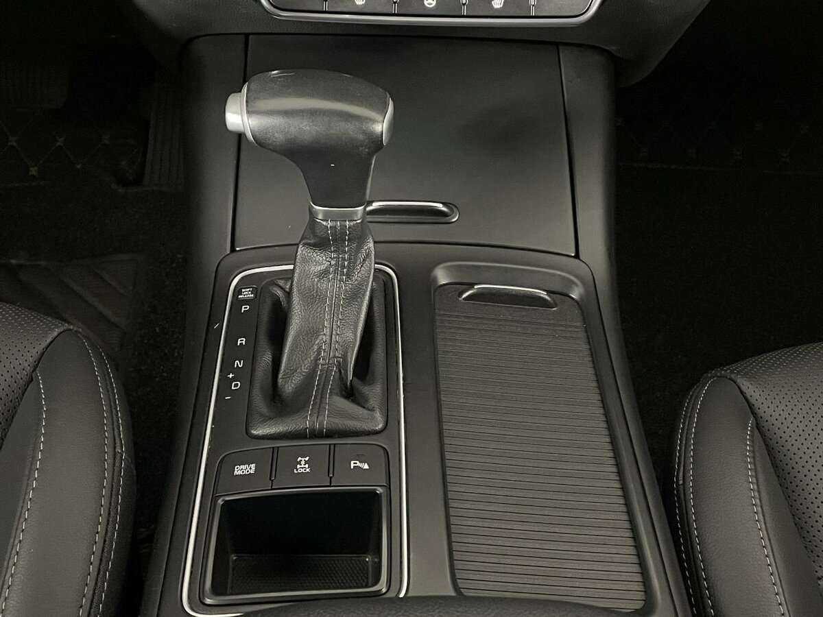 Купить Kia Sorento с пробегом. Фото: #12