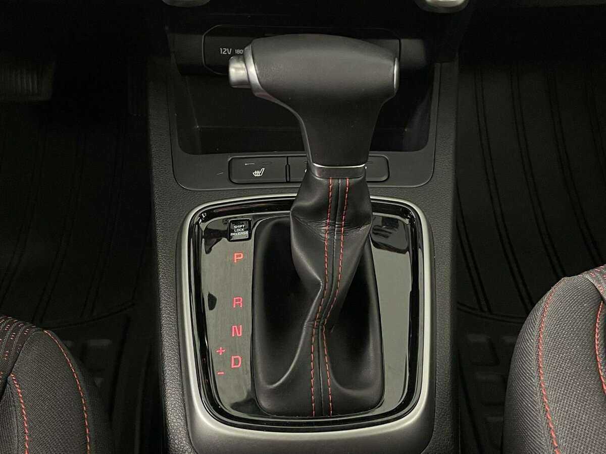 Купить Kia Rio с пробегом. Фото: #12