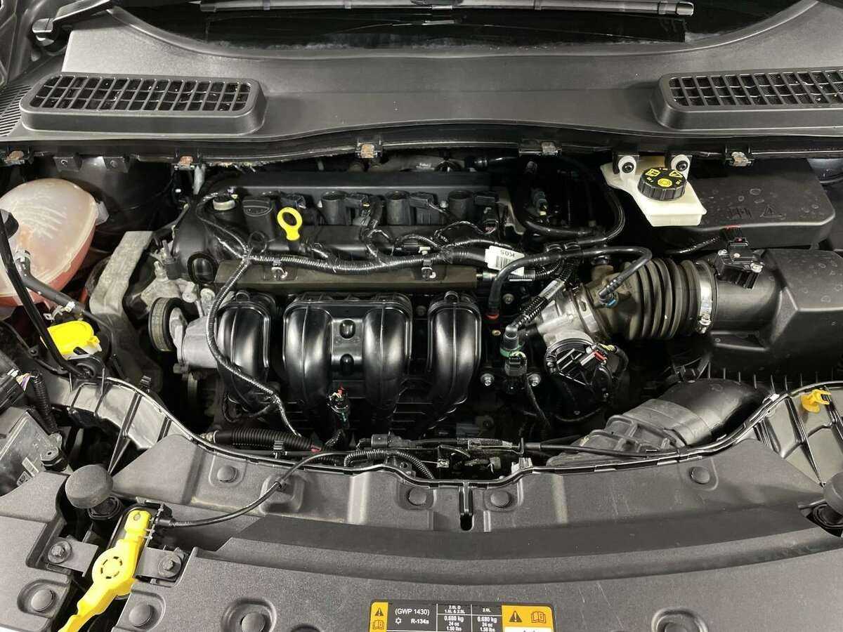 Купить Ford Kuga с пробегом. Фото: #15