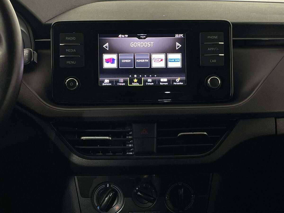 Купить Skoda Rapid с пробегом. Фото: #11