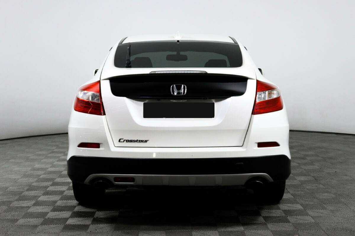 Купить Honda Crosstour с пробегом. Фото: #5