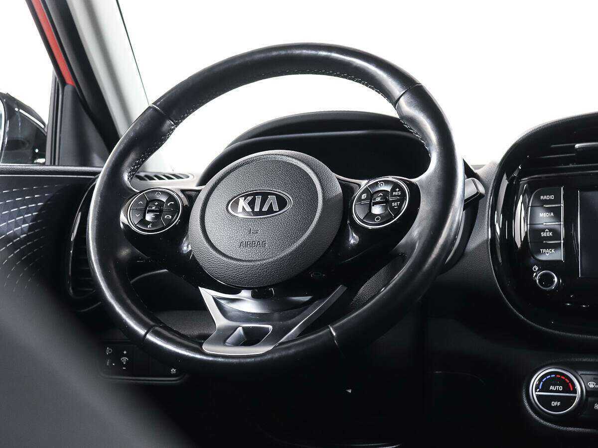 Купить Kia Soul с пробегом. Фото: #13