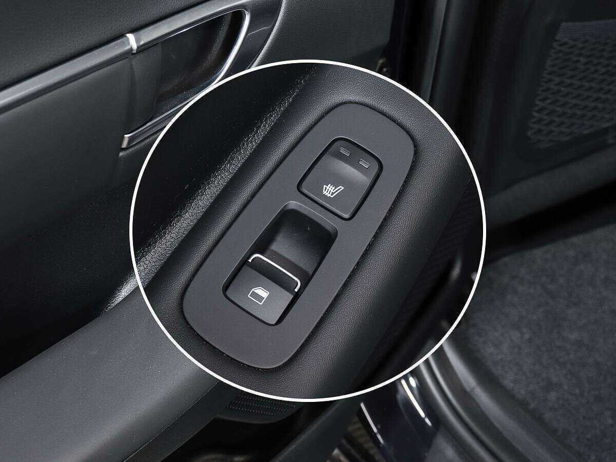 Купить Hyundai Sonata с пробегом. Фото: #15