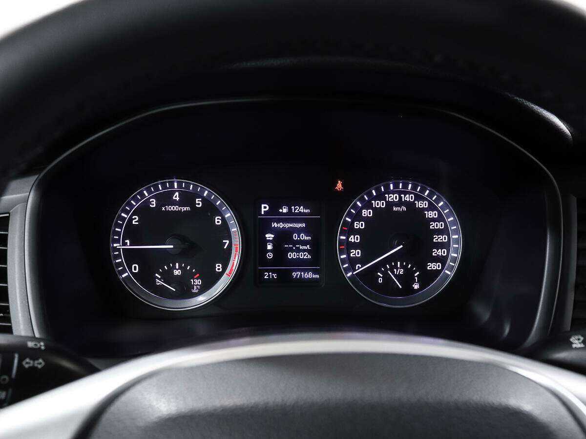 Купить Hyundai Sonata с пробегом. Фото: #10