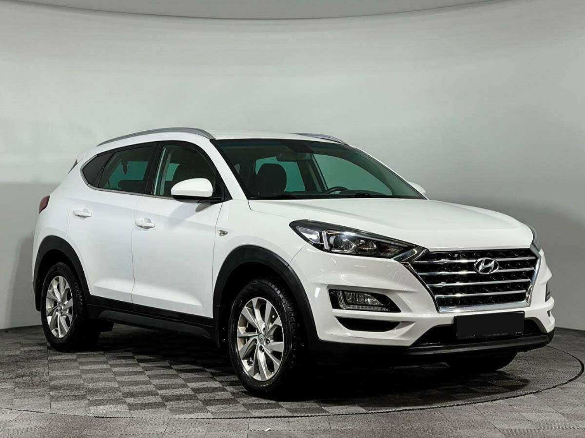 Купить Hyundai Tucson с пробегом. Фото: #2