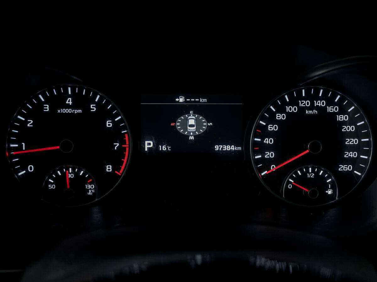 Купить Kia Optima с пробегом. Фото: #9