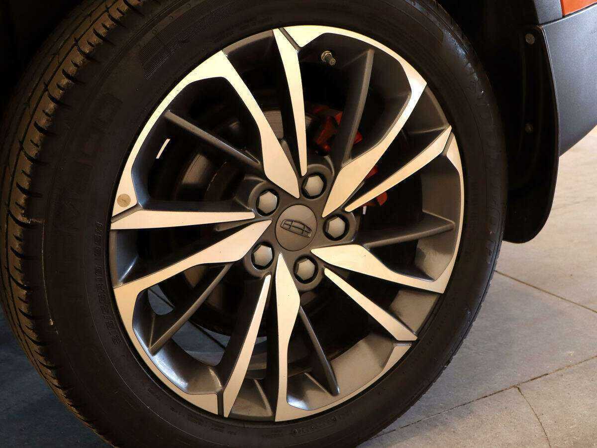 Купить Geely Coolray с пробегом. Фото: #17