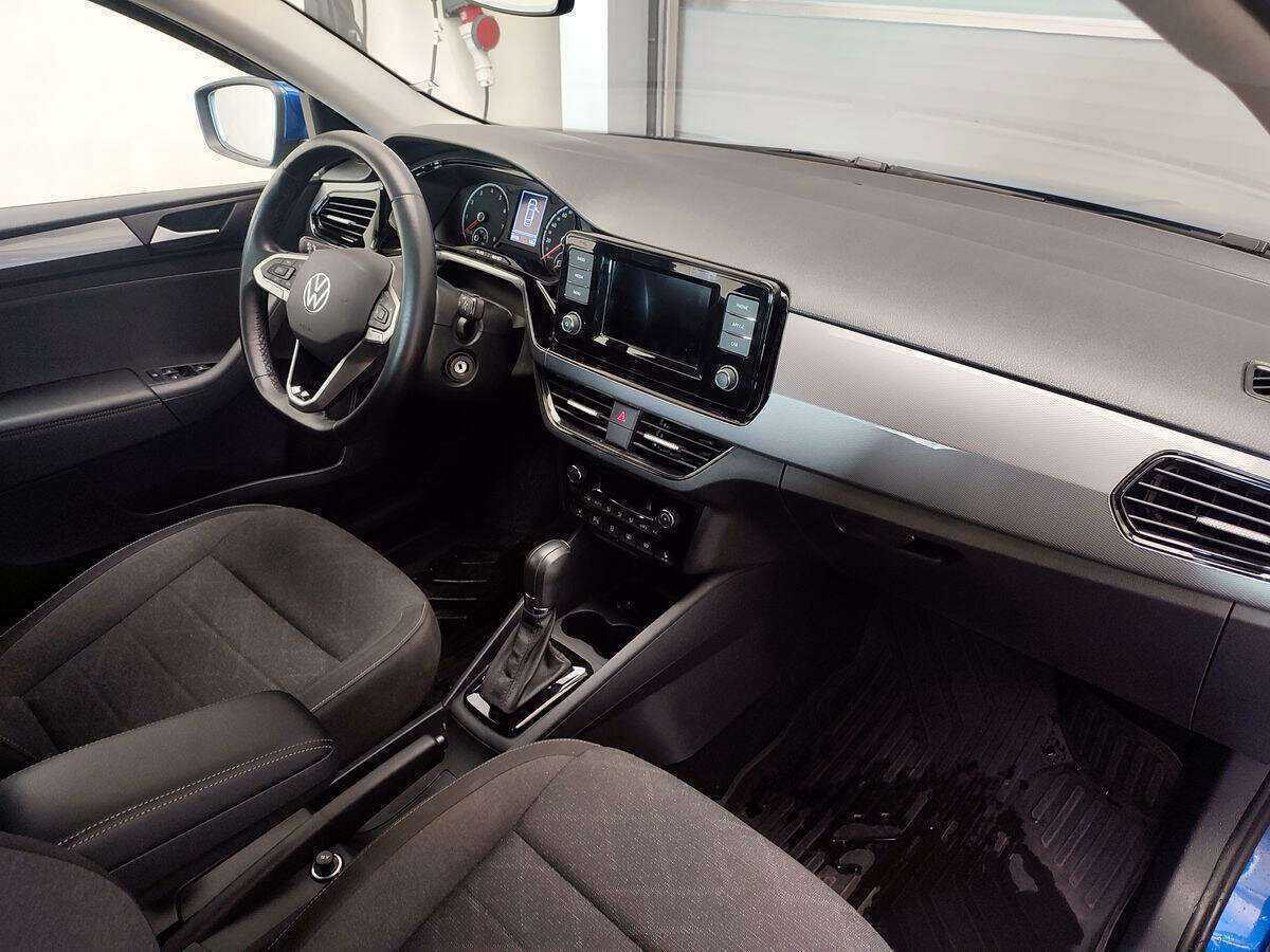 Купить Volkswagen Polo с пробегом. Фото: #6