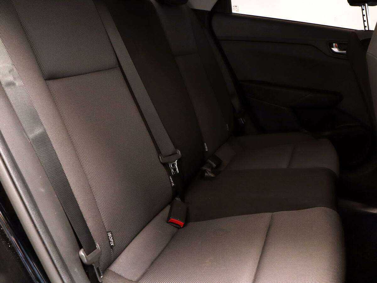 Купить Hyundai Solaris с пробегом. Фото: #6