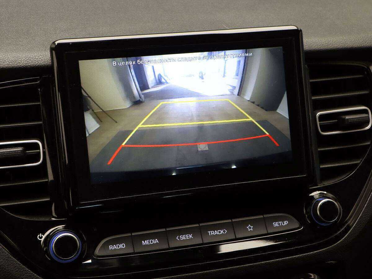 Купить Hyundai Solaris с пробегом. Фото: #16