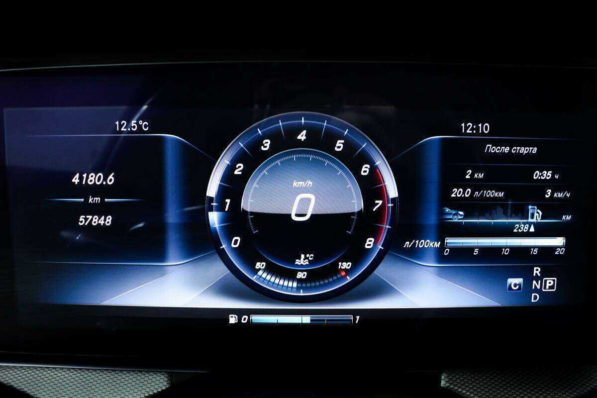 Купить Mercedes-Benz E-Класс с пробегом. Фото: #9