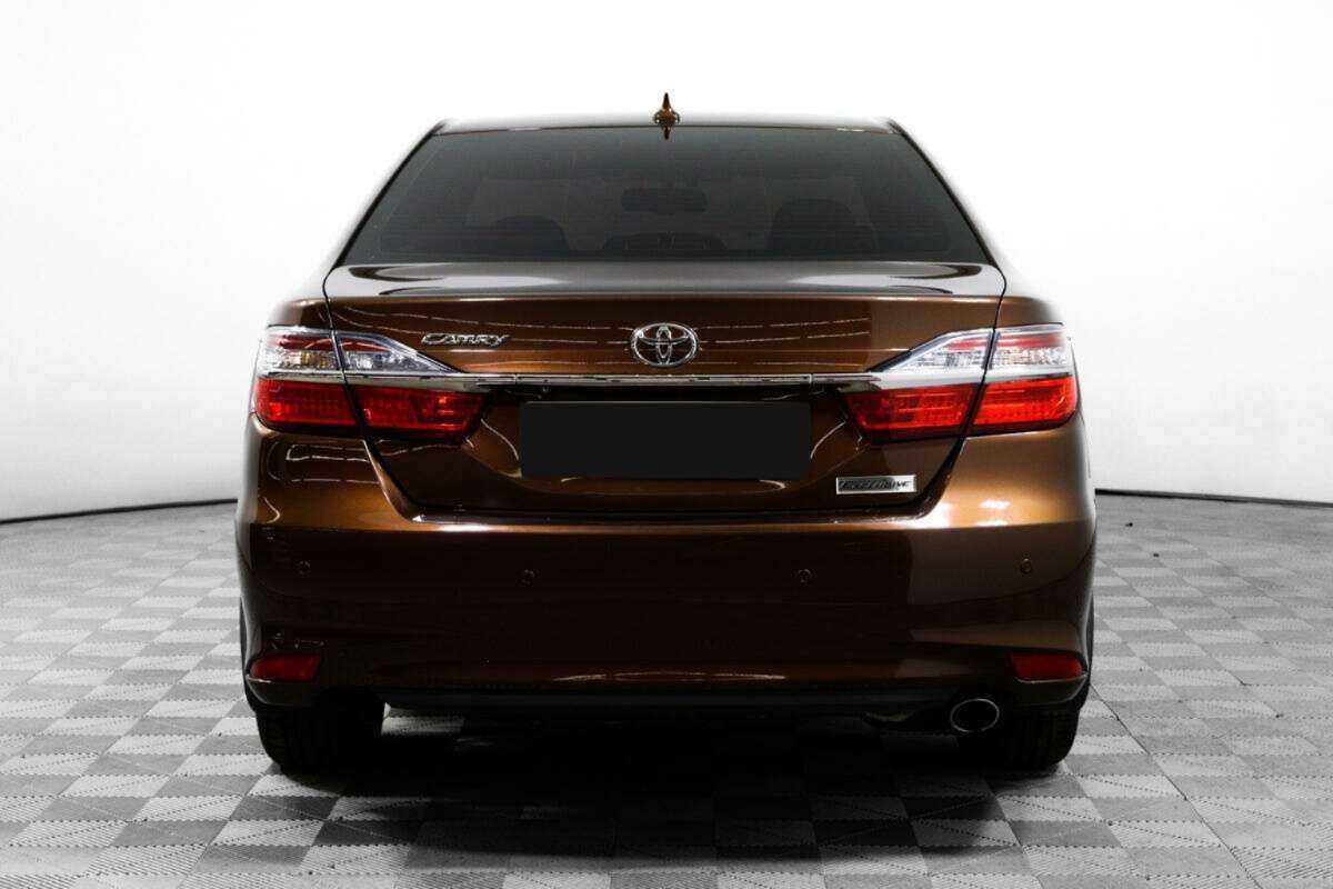 Купить Toyota Camry с пробегом. Фото: #5