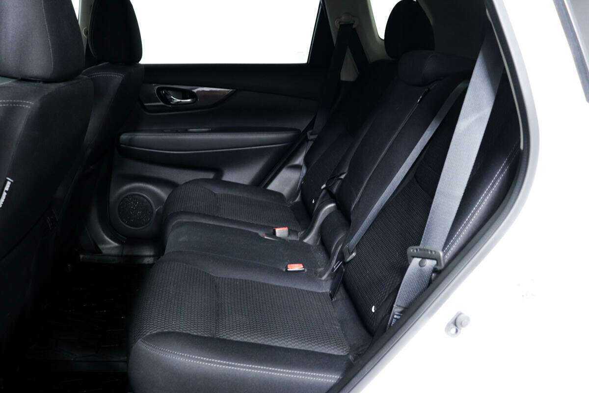 Купить Nissan X-Trail с пробегом. Фото: #11