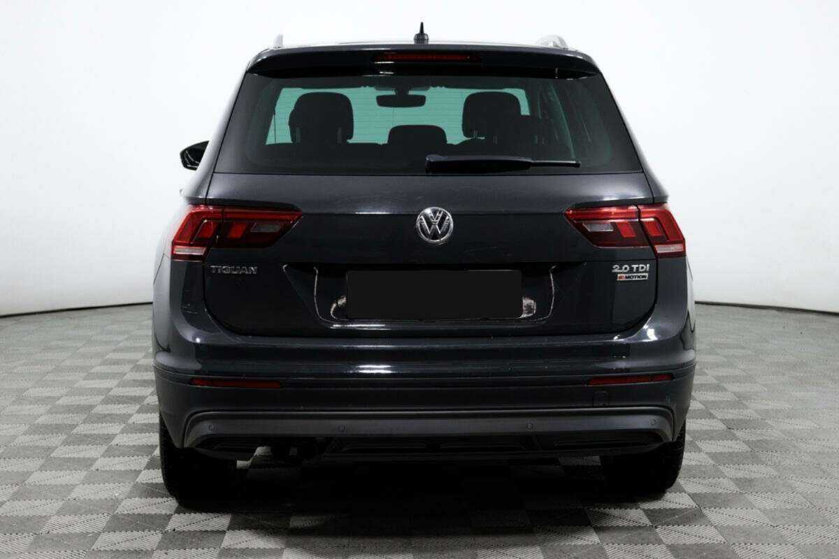 Купить Volkswagen Tiguan с пробегом. Фото: #5