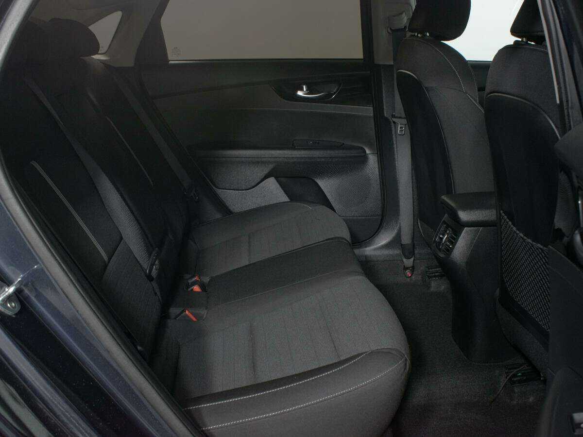 Купить Kia Cerato с пробегом. Фото: #10