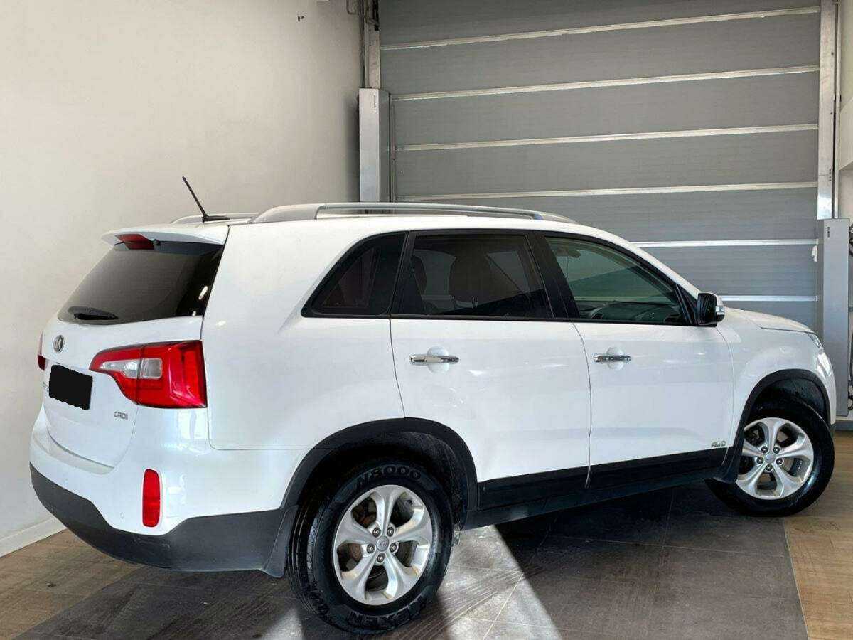 Купить Kia Sorento с пробегом. Фото: #3