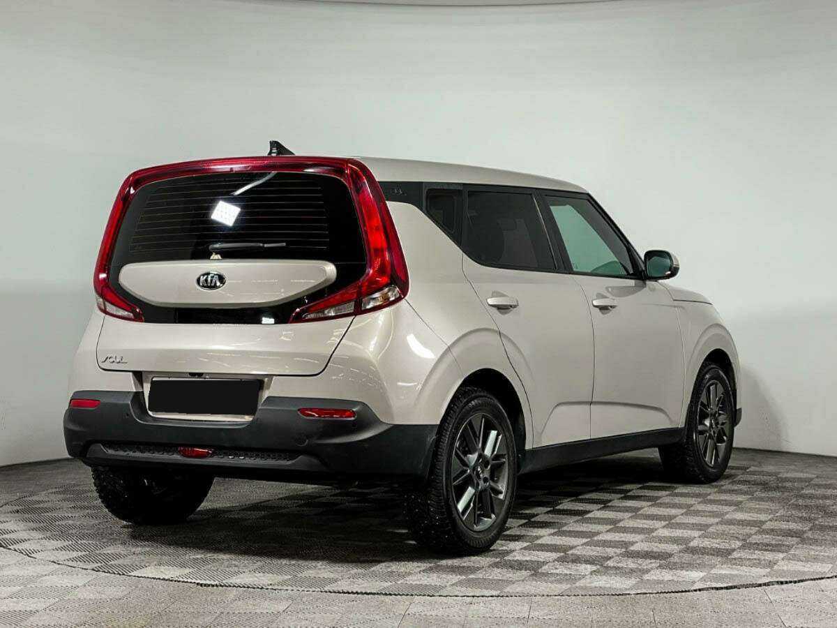 Купить Kia Soul с пробегом. Фото: #3