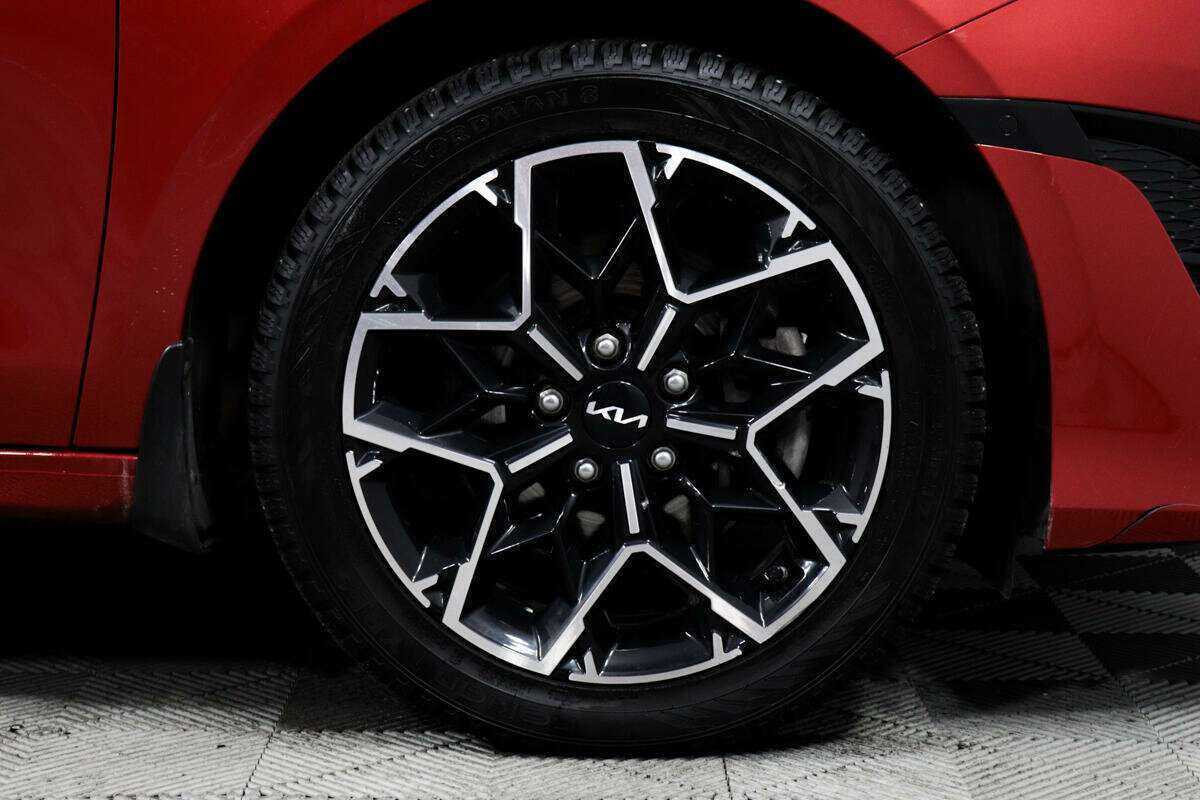 Купить Kia Ceed с пробегом. Фото: #12