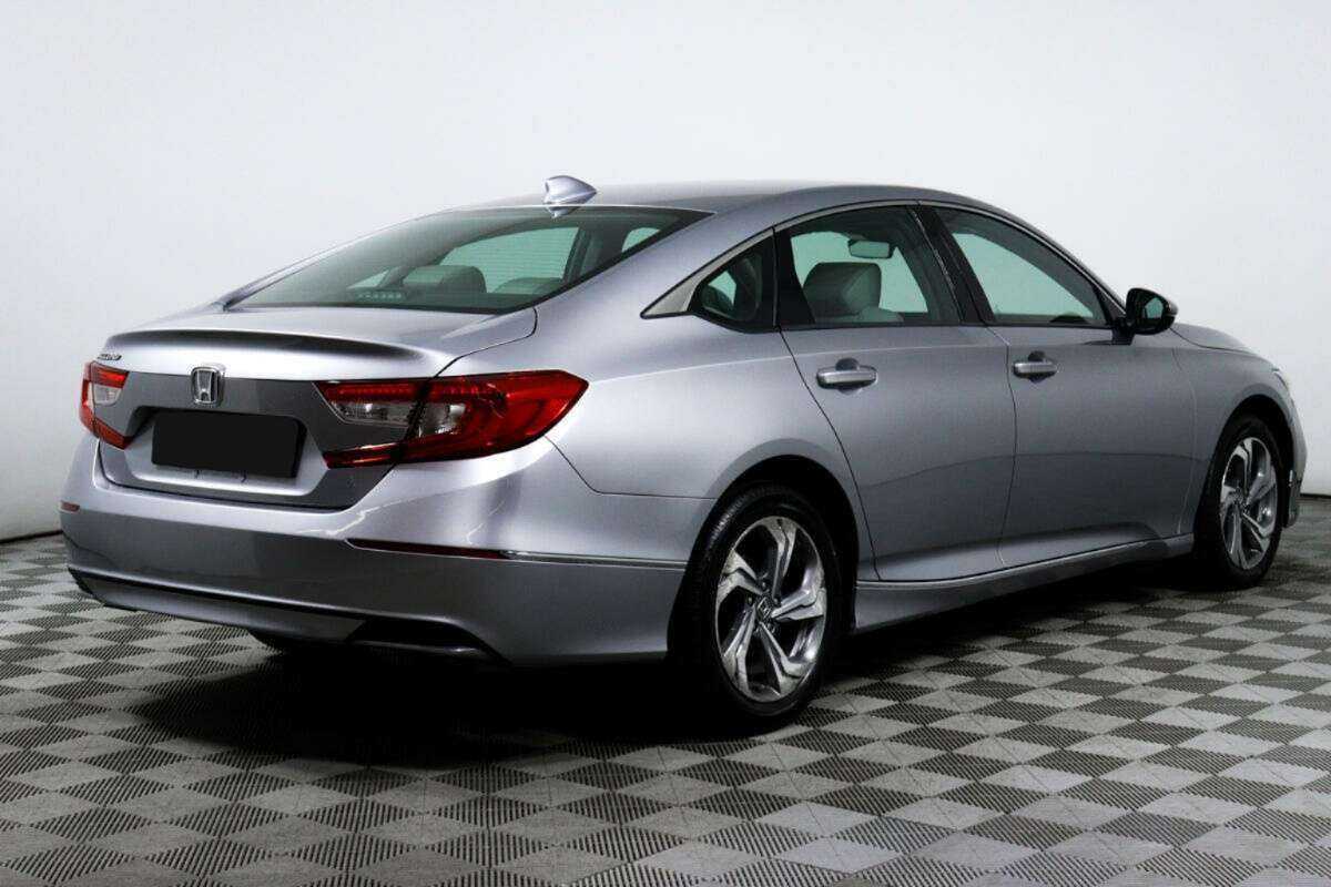 Купить Honda Accord с пробегом. Фото: #4