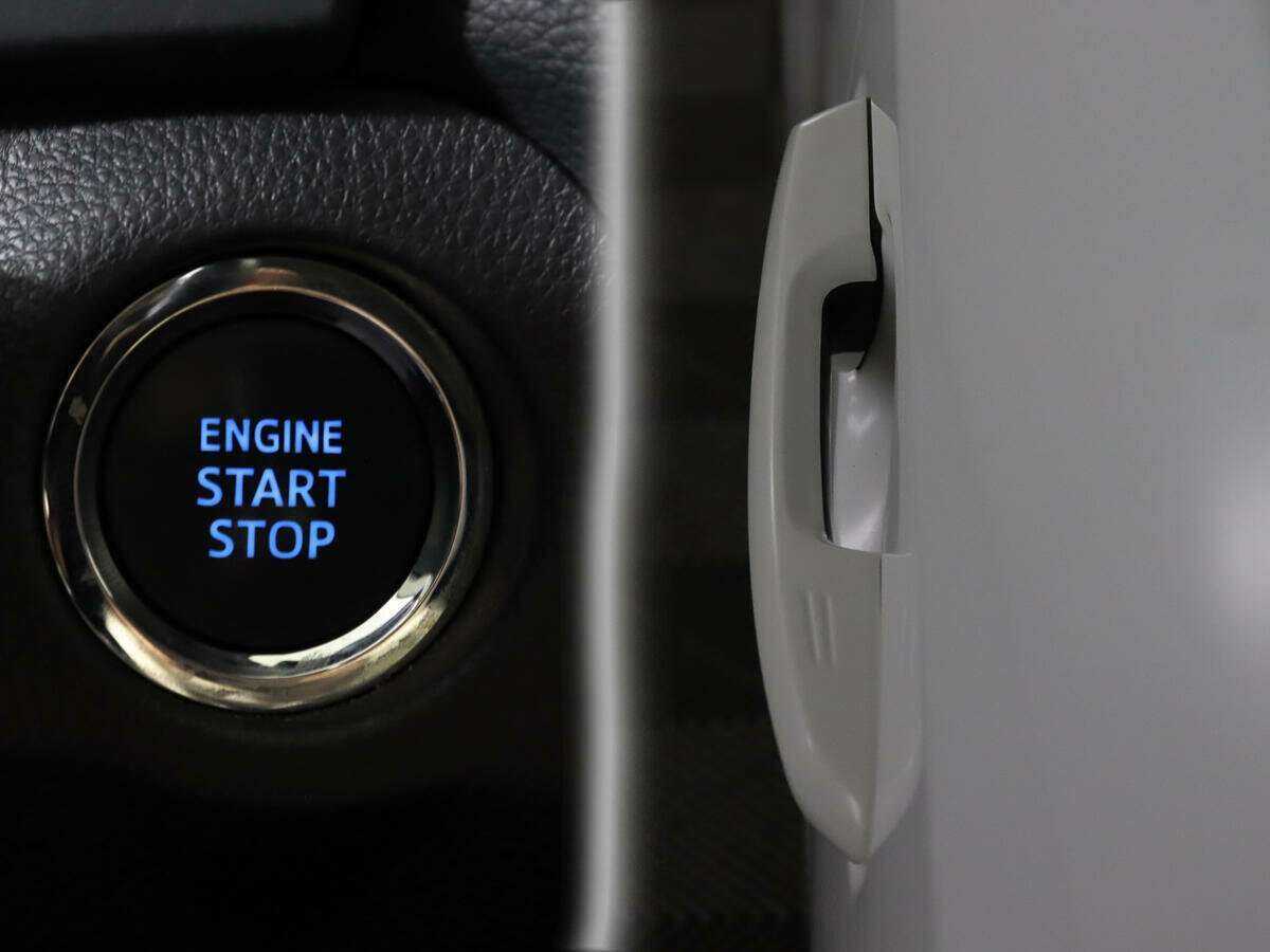 Купить Toyota RAV4 с пробегом. Фото: #16