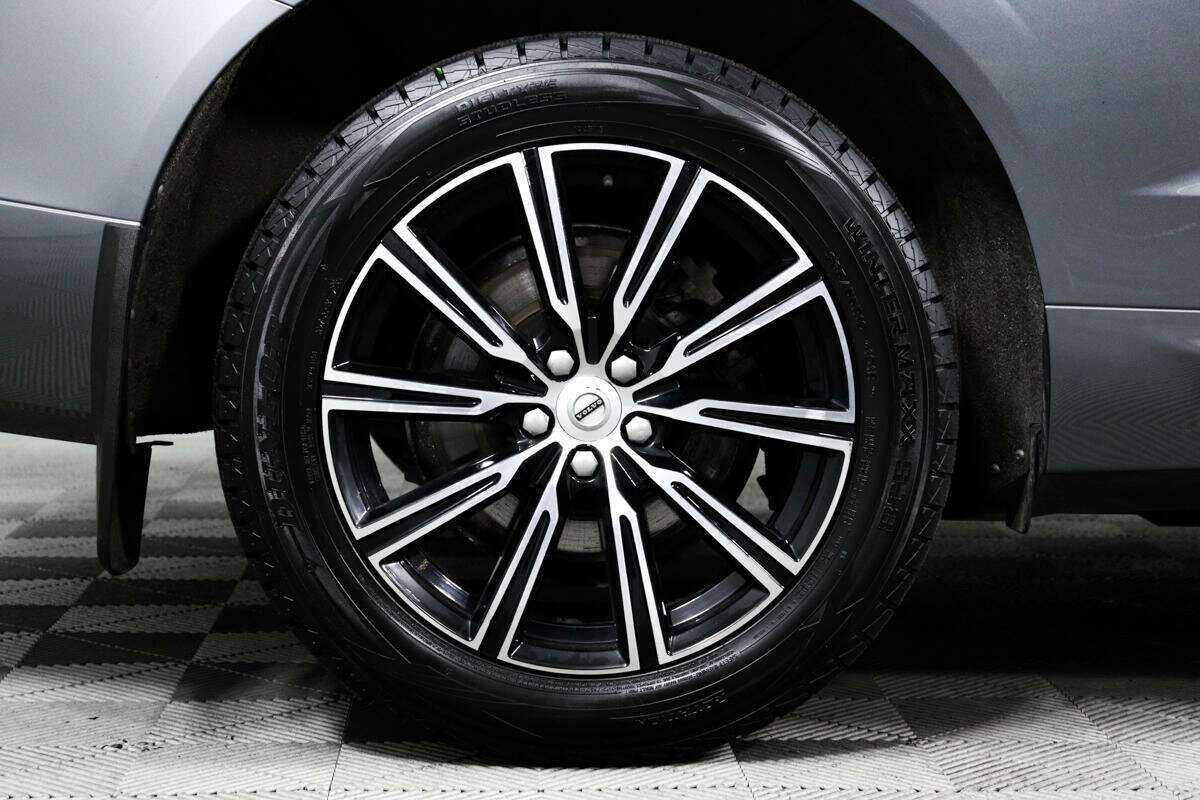 Купить Volvo XC60 с пробегом. Фото: #13